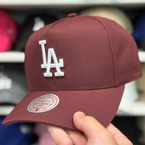 Los Angeles Dodgers A-Frame Mitchell & Ness Snapback Maroon - Picture 3 of 4